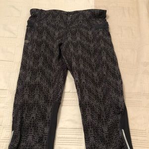 Athleta runners crops